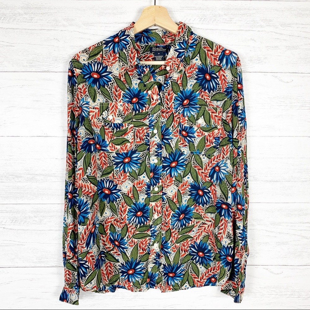 Lucky Brand • Floral Button Down Top